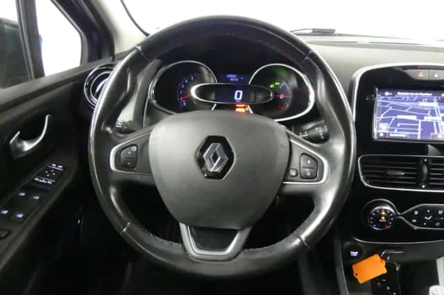 Renault Clio (2018) thumbnail 21