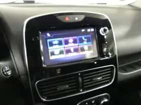 Renault Clio (2018) thumbnail 24