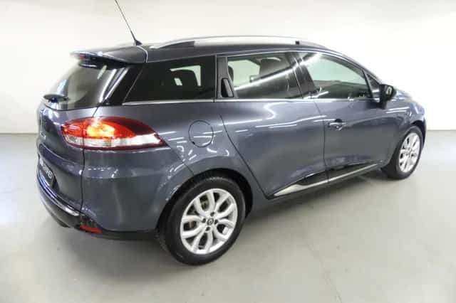 Renault Clio (2018) thumbnail 9