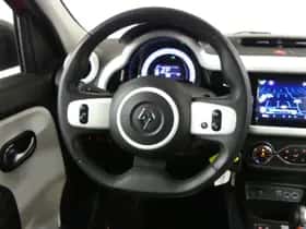 Renault Twingo (2020) thumbnail 24