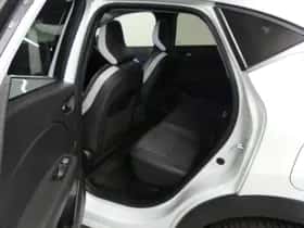 Renault Captur (2021) thumbnail 17