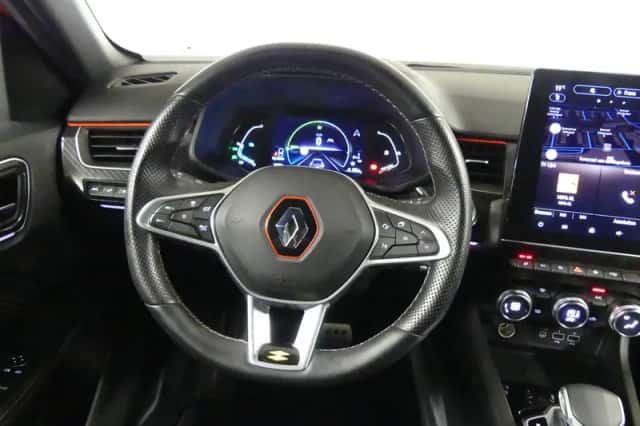 Renault Arkana (2021) thumbnail 23