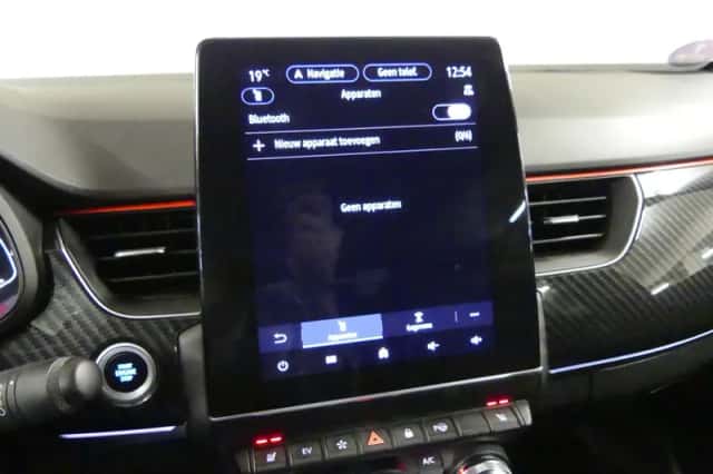 Renault Arkana (2021) thumbnail 29
