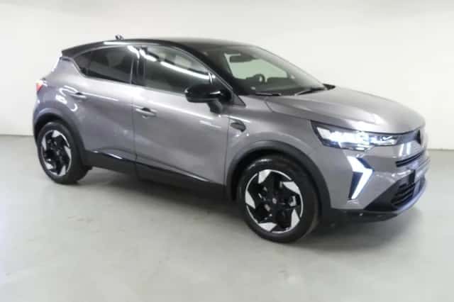 Renault Captur (2025) thumbnail 2