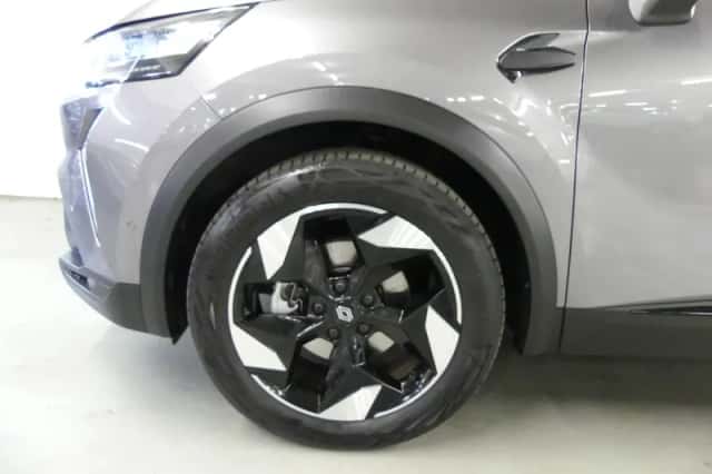Renault Captur (2025) thumbnail 10
