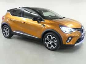Renault Captur (2022) thumbnail 2