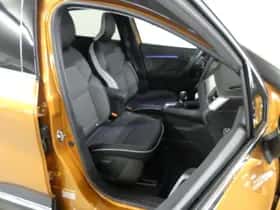 Renault Captur (2022) thumbnail 15