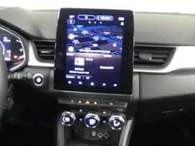 Renault Captur (2022) thumbnail 23