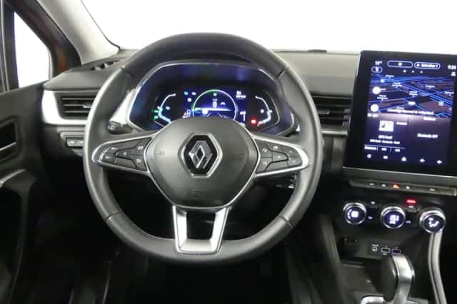 Renault Captur (2022) thumbnail 25