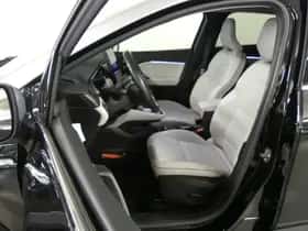 Renault Captur (2023) thumbnail 12