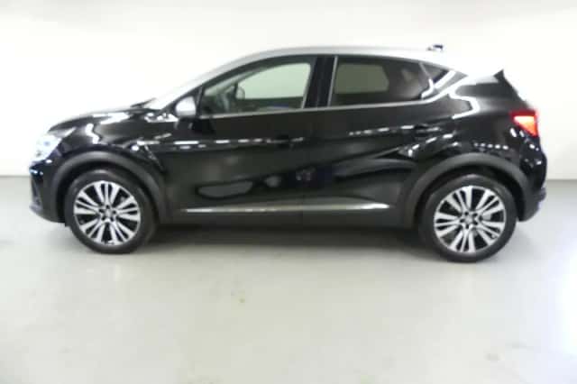Renault Captur (2023) thumbnail 6