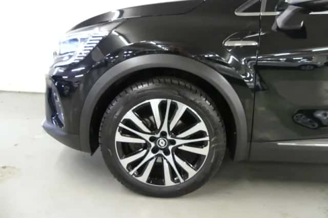 Renault Captur (2023) thumbnail 10