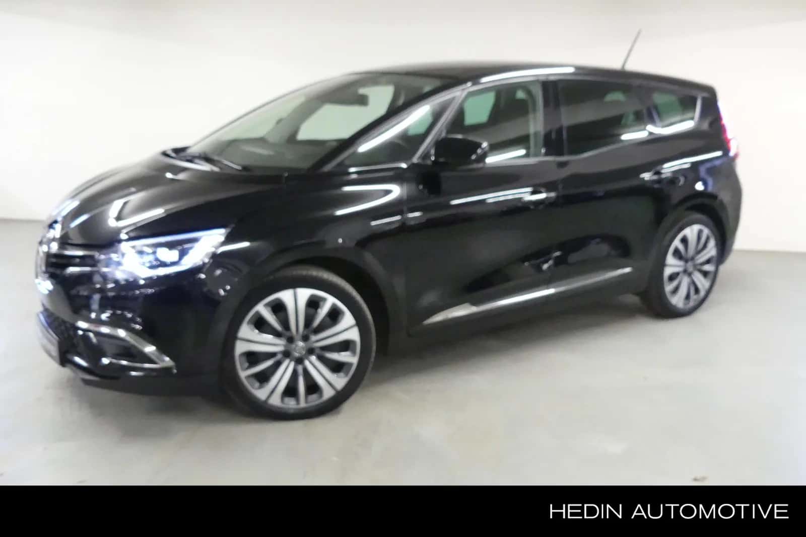 Renault Grand Scénic (2022) — foto 1