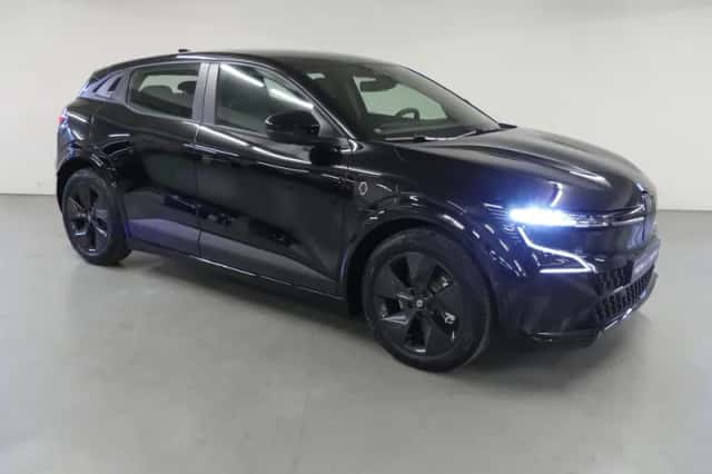 Renault Mégane E-Tech (2025) thumbnail 2