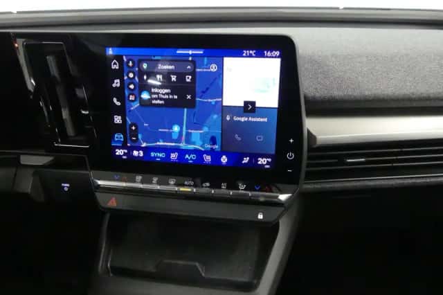 Renault Mégane E-Tech (2025) thumbnail 20