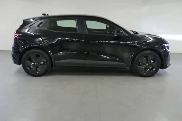 Renault Mégane E-Tech (2025) thumbnail 7