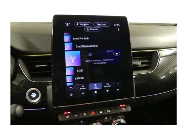 Renault Arkana (2023) thumbnail 36