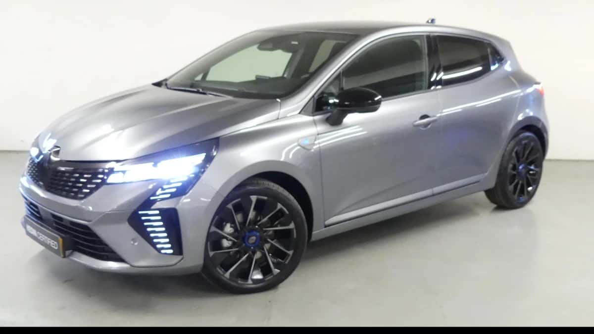 Renault Clio (2025) — foto 1