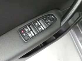 Renault Captur (2020) thumbnail 22