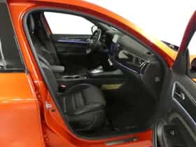 Renault Arkana (2023) thumbnail 16