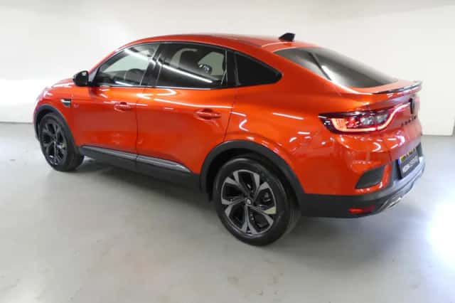 Renault Arkana (2023) thumbnail 8
