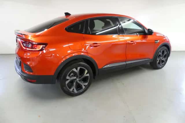 Renault Arkana (2023) thumbnail 9