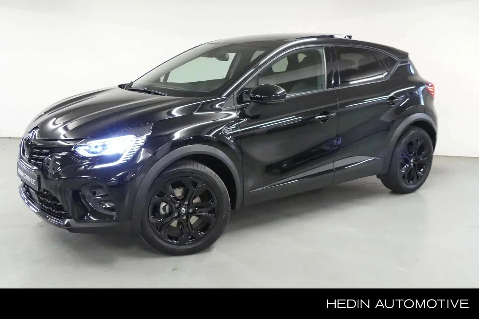 Renault Captur (2023) — foto 1