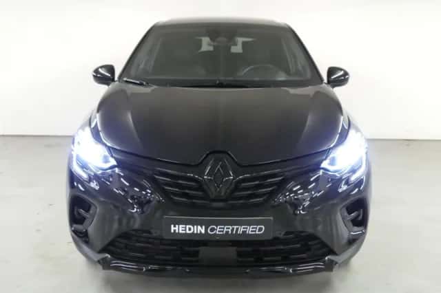 Renault Captur (2023) thumbnail 3