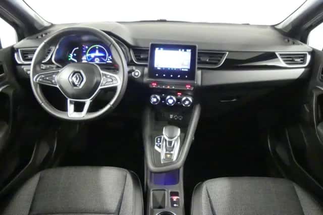Renault Captur (2023) thumbnail 22