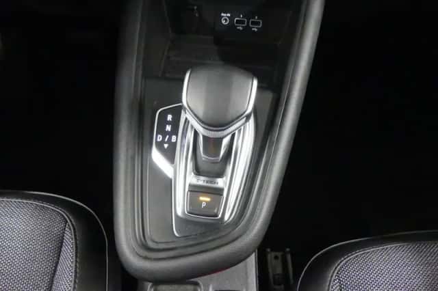 Renault Captur (2023) thumbnail 24
