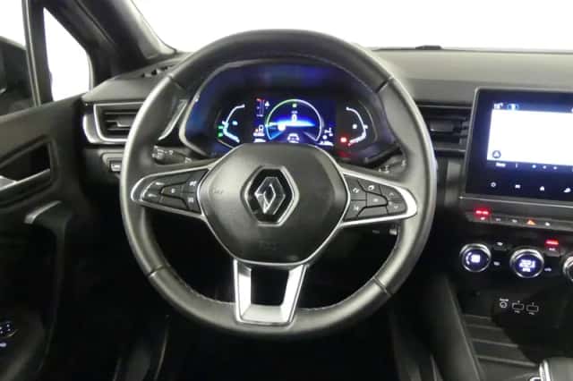 Renault Captur (2023) thumbnail 25