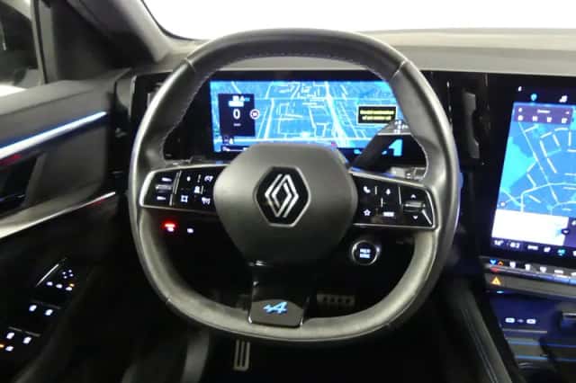 Renault Austral (2023) thumbnail 22