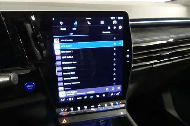 Renault Austral (2023) thumbnail 27