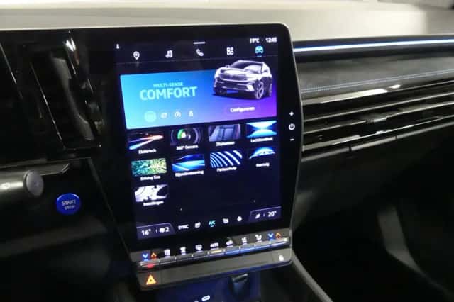 Renault Austral (2023) thumbnail 31