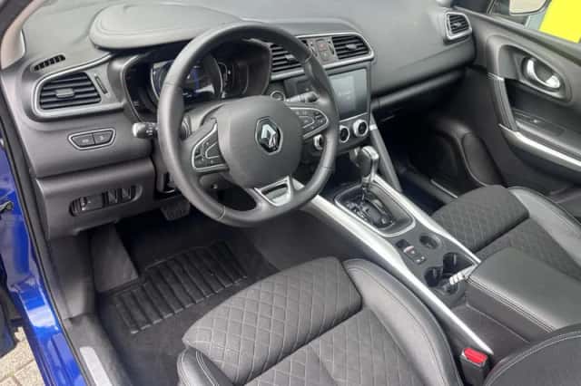 Renault Kadjar (2022) thumbnail 6
