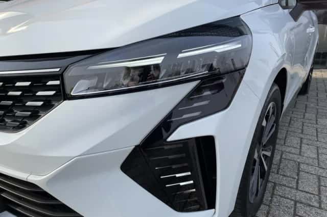 Renault Clio (2025) thumbnail 2