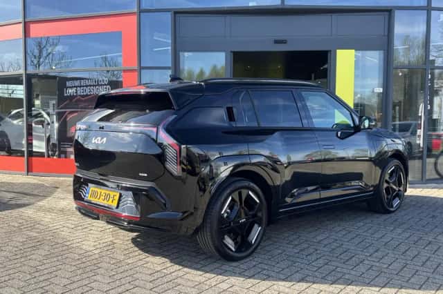 Kia EV3 (2025) thumbnail 4