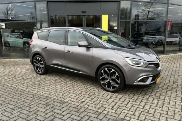 Renault Grand Scénic (2022) thumbnail 3