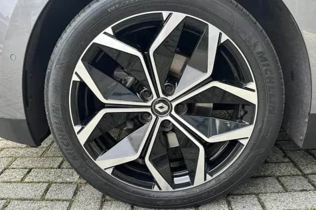 Renault Grand Scénic (2022) thumbnail 5