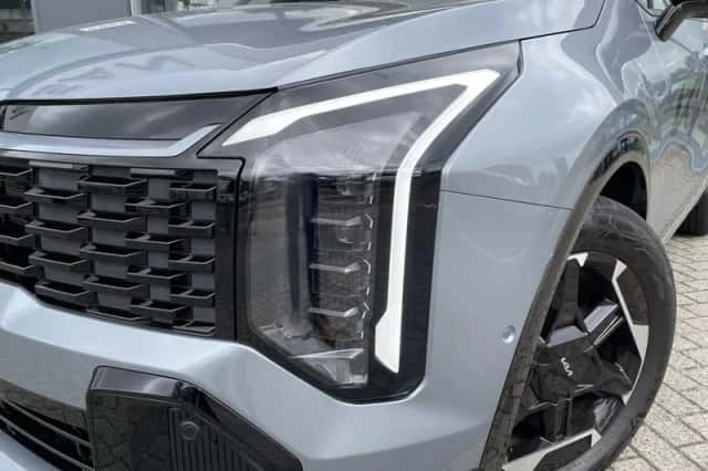 Kia Sportage (2025) thumbnail 4
