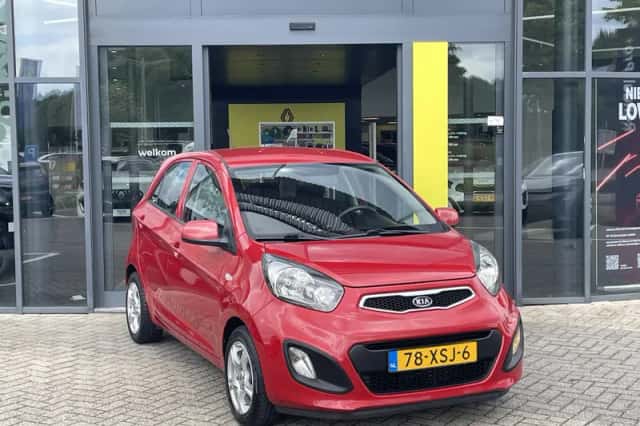 Kia Picanto (2012) thumbnail 3