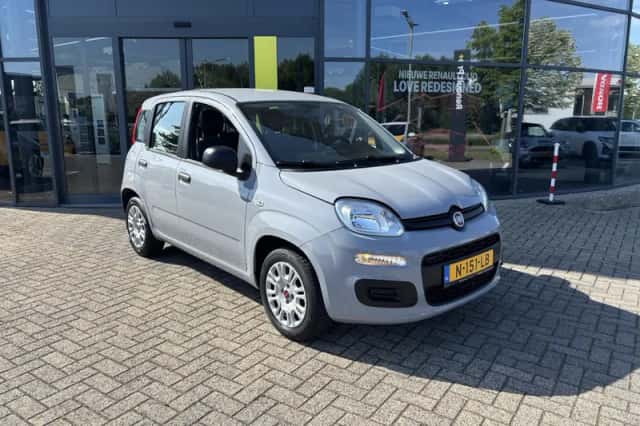 Fiat Panda (2019) thumbnail 3