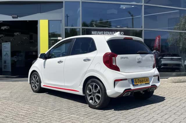 Kia Picanto (2023) thumbnail 4