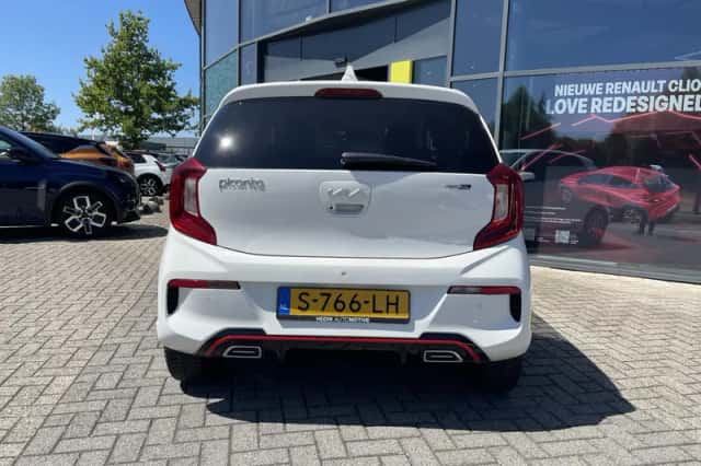 Kia Picanto (2023) thumbnail 6