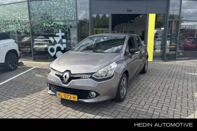 Renault Clio (2015) thumbnail 1