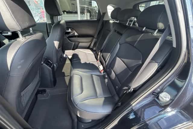 Kia Niro (2021) thumbnail 6