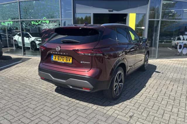 Nissan Qashqai (2023) thumbnail 2