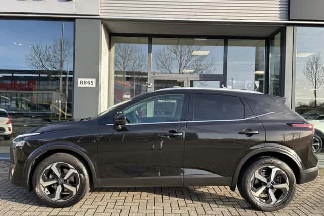 Nissan Qashqai (2021) thumbnail 2