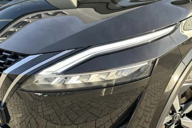 Nissan Qashqai (2021) thumbnail 5