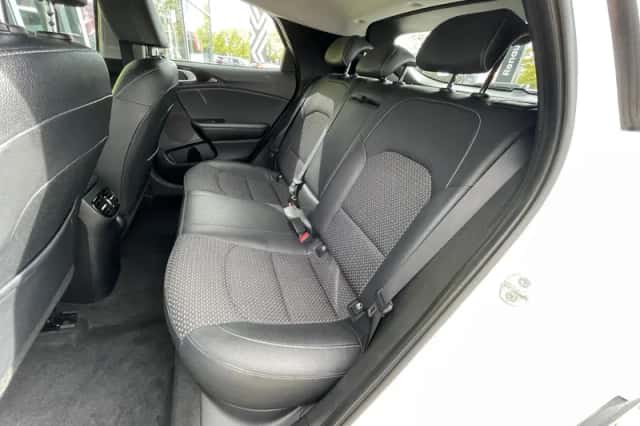 Kia XCeed (2021) thumbnail 6